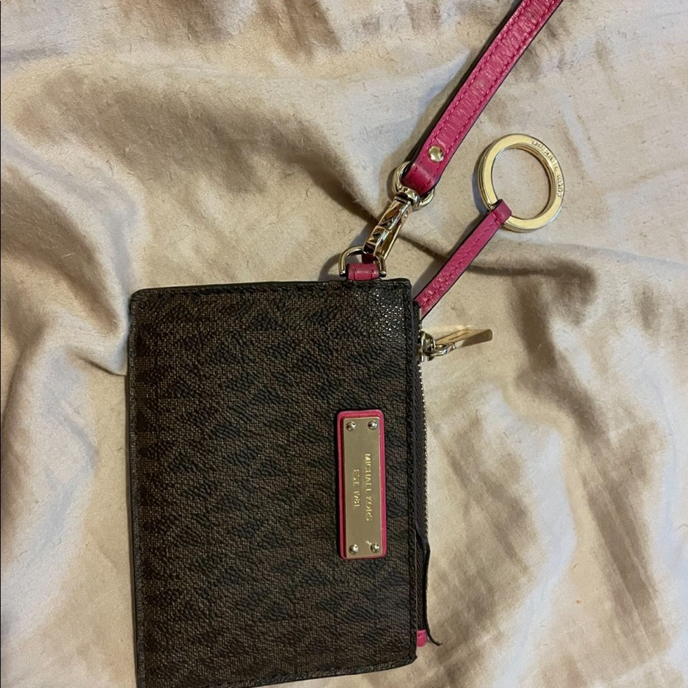A mini mk wallet
